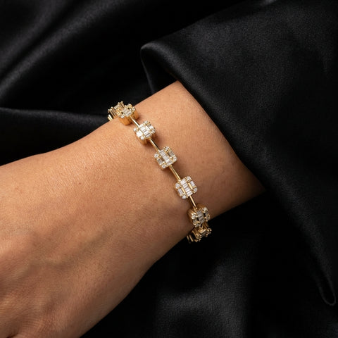Real 18K Gold Diamond Bracelet 2.55 CTW