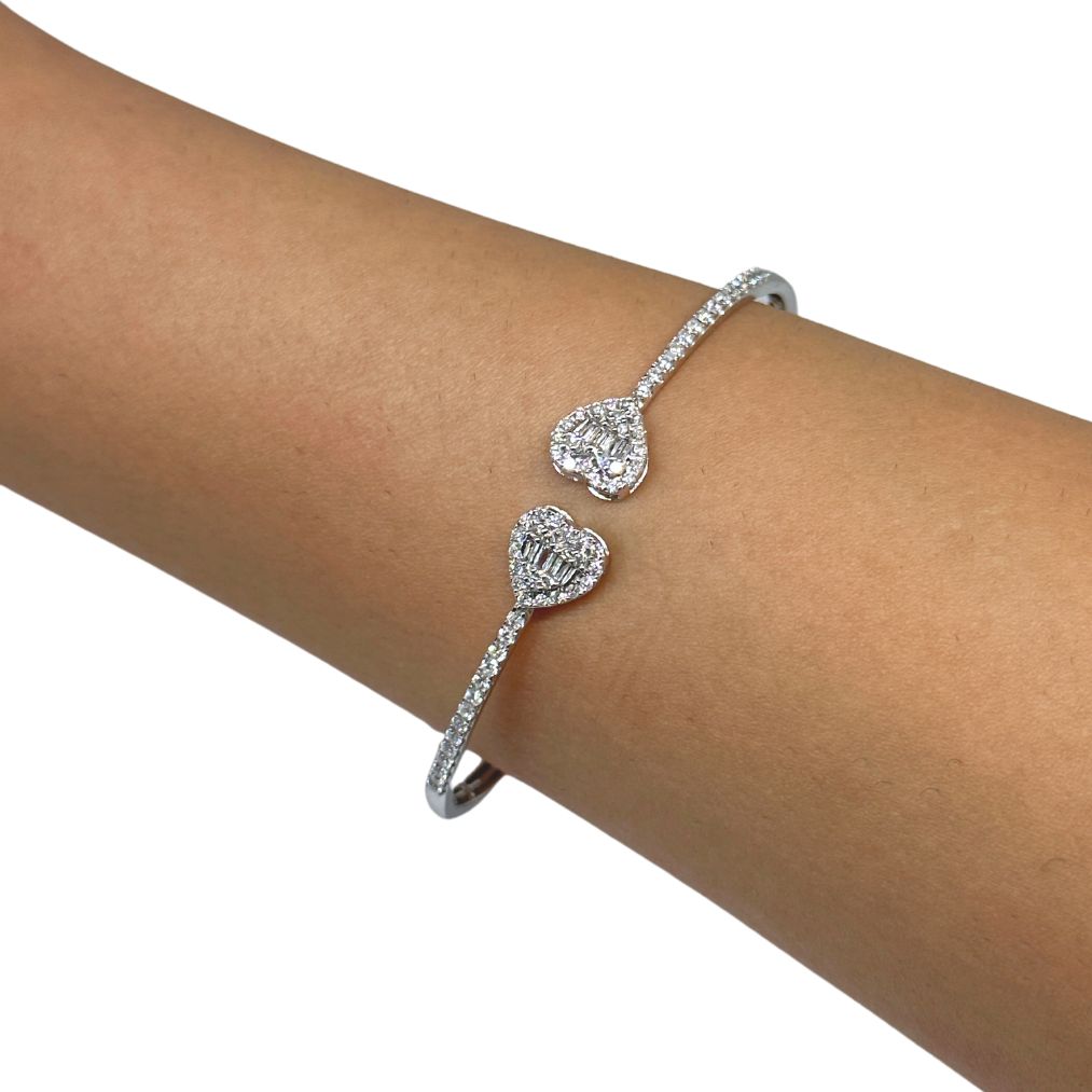 Brazalete de oro de 10K auténtico con corazón de diamante