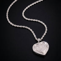 Colgante y cadena de corazón con diamante de oro de 10K real