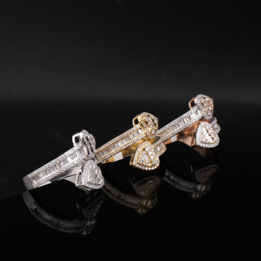 Anillo de doble corazón de diamante de oro de 10K real