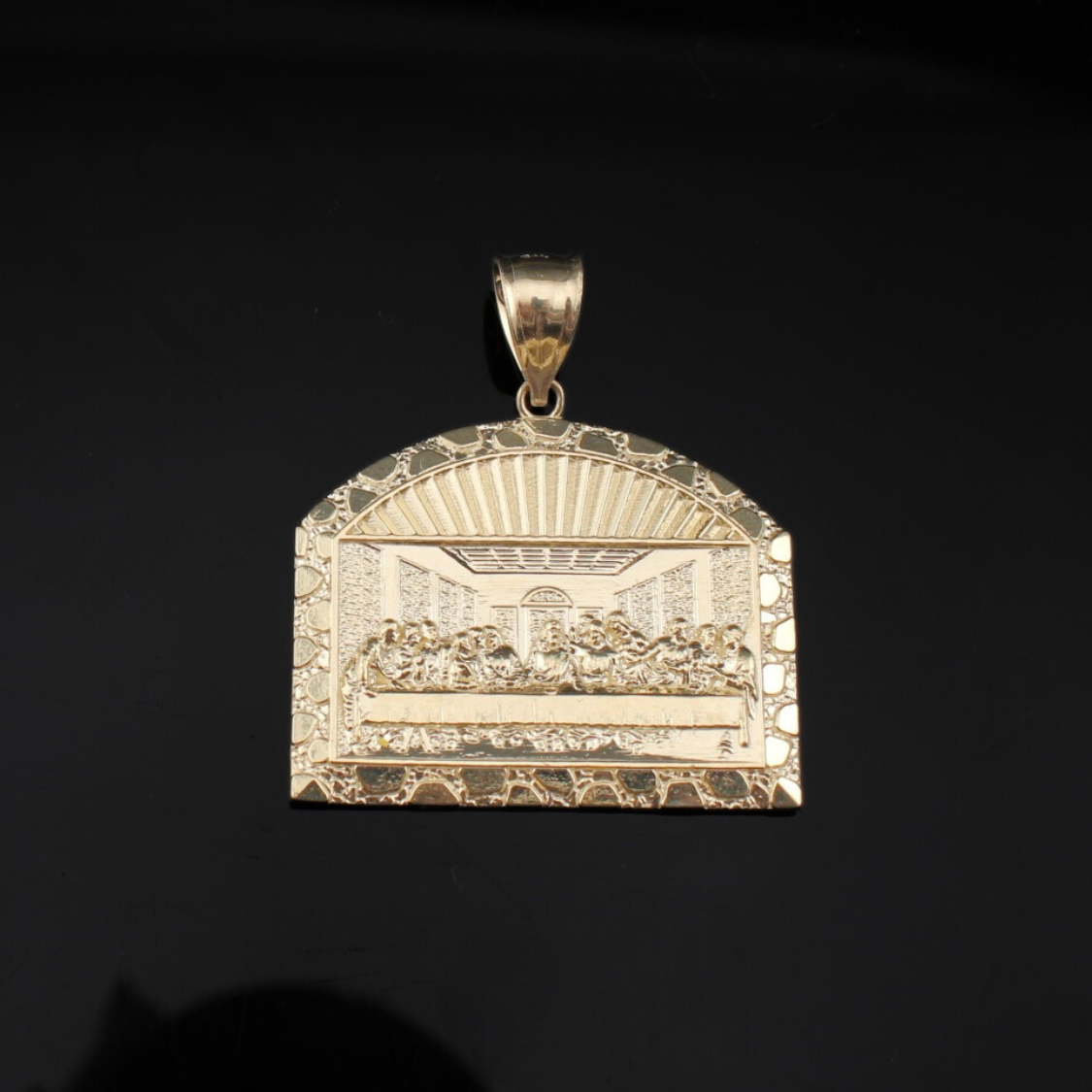 Colgante de pepita de la Última Cena de oro de 10K real