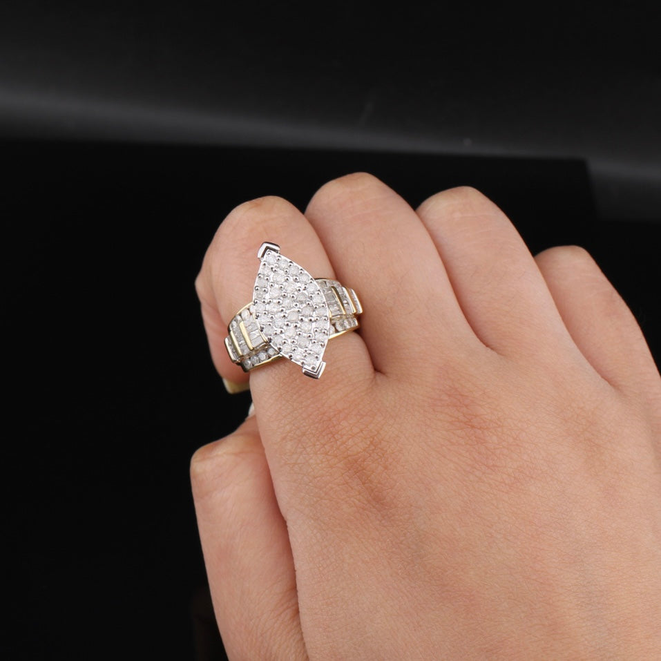 Anillo de Oro 10K auténtico con Diamantes en Forma de Marquesa