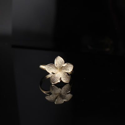 10K Gold Flower Ring