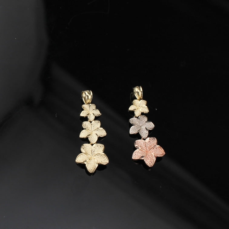 10K Gold Flower Pendant