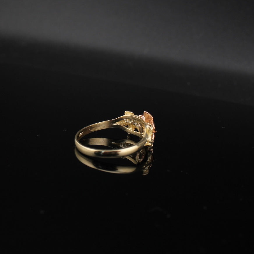 Anillo de flor de hibisco de oro rosa de 10 quilates auténtico