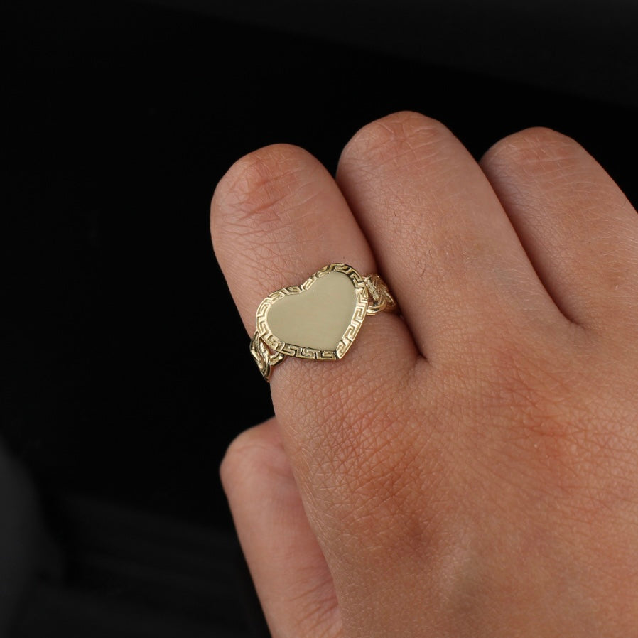 Anillo Corazón Chino de Oro de 10K auténtico
