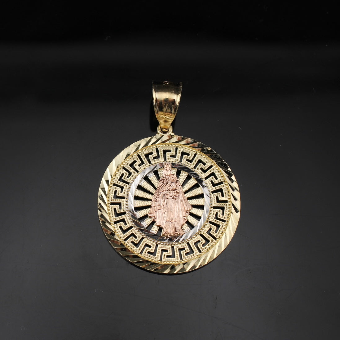 Real 10K Gold Nossa Senhora de Aparecida Pendant