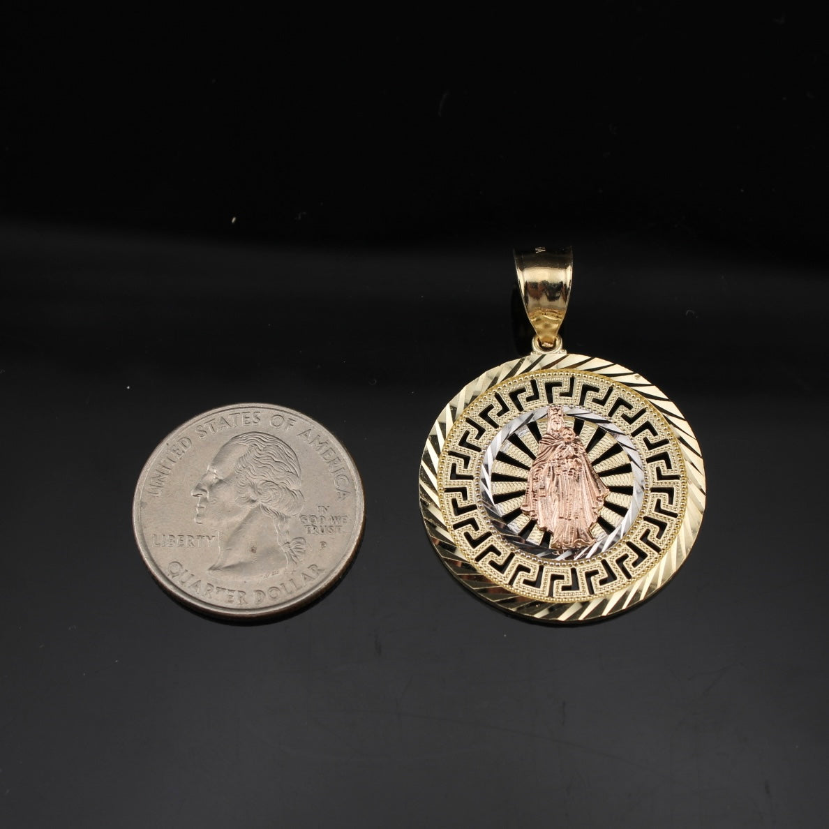 Real 10K Gold Nossa Senhora de Aparecida Pendant
