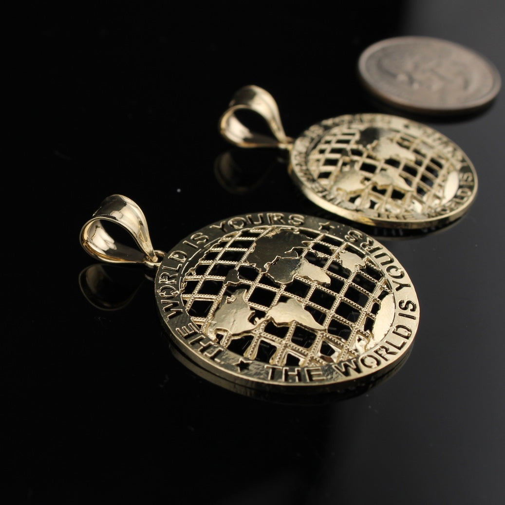 10K World Is Yours Pendant