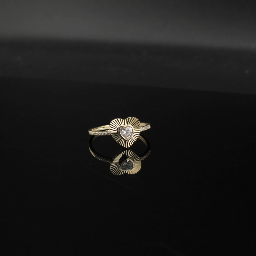 Anillo de corazón de oro de 10K real