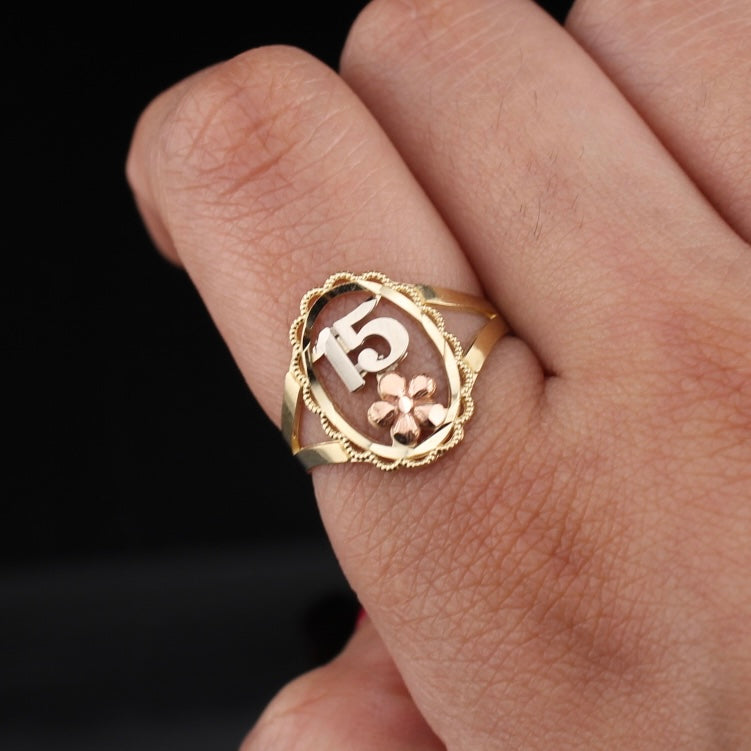 Anillo de Quinceañera de Oro 10K auténtico