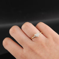 Anillo de corazón con diamante de oro de 10K auténtico