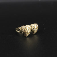 Anillo de oro de 10K con doble corazón en forma de pepita