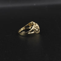 Anillo de oro de 10K con doble corazón en forma de pepita