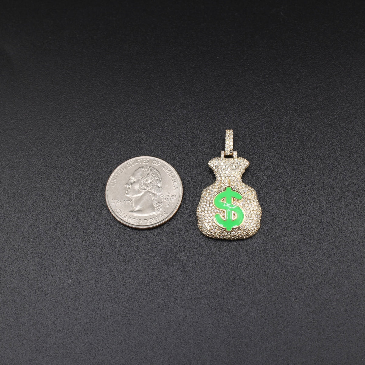 Colgante de bolsa de dinero con diamantes de oro de 10 quilates auténticos