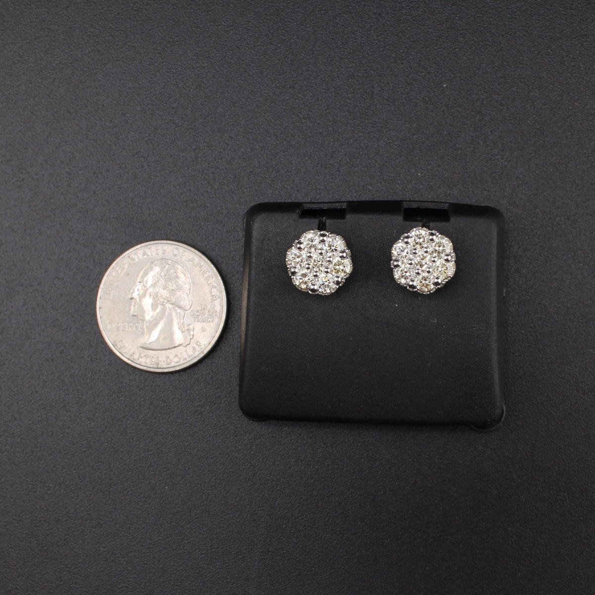 Pendientes de hombre de oro de 10K auténtico con diamantes de 2.59 CTW