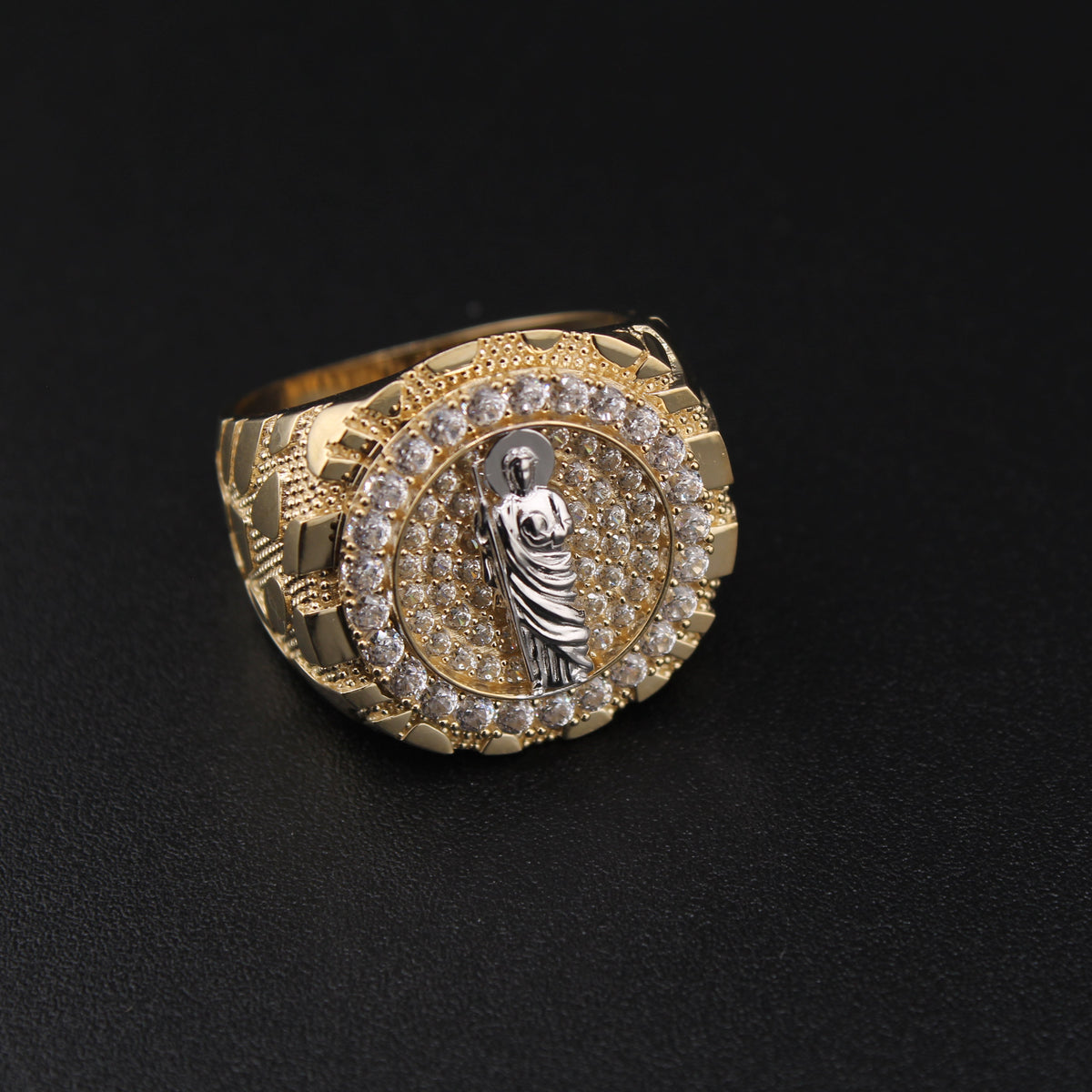 Anillo redondo grande de oro de 10K auténtico de San Judas