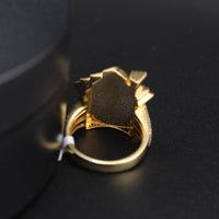 Anillo Real de Oro de 10K con Diamantes, Diseño "Trap House"