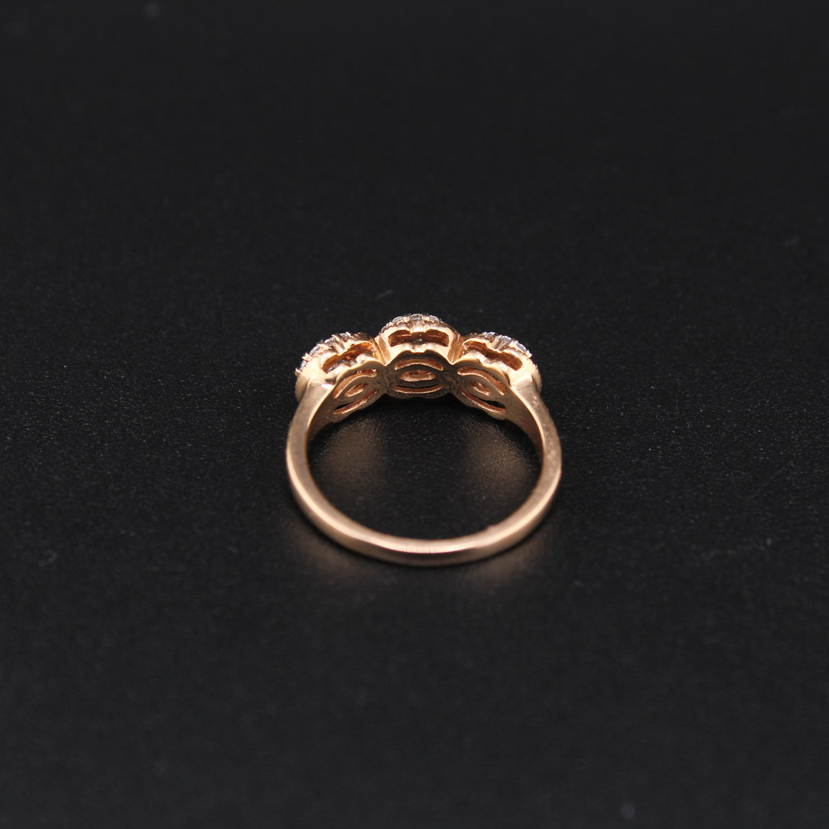 Anillo de oro rosa de 14K con diamante auténtico