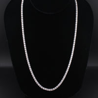 Cadena de tenis con diamantes