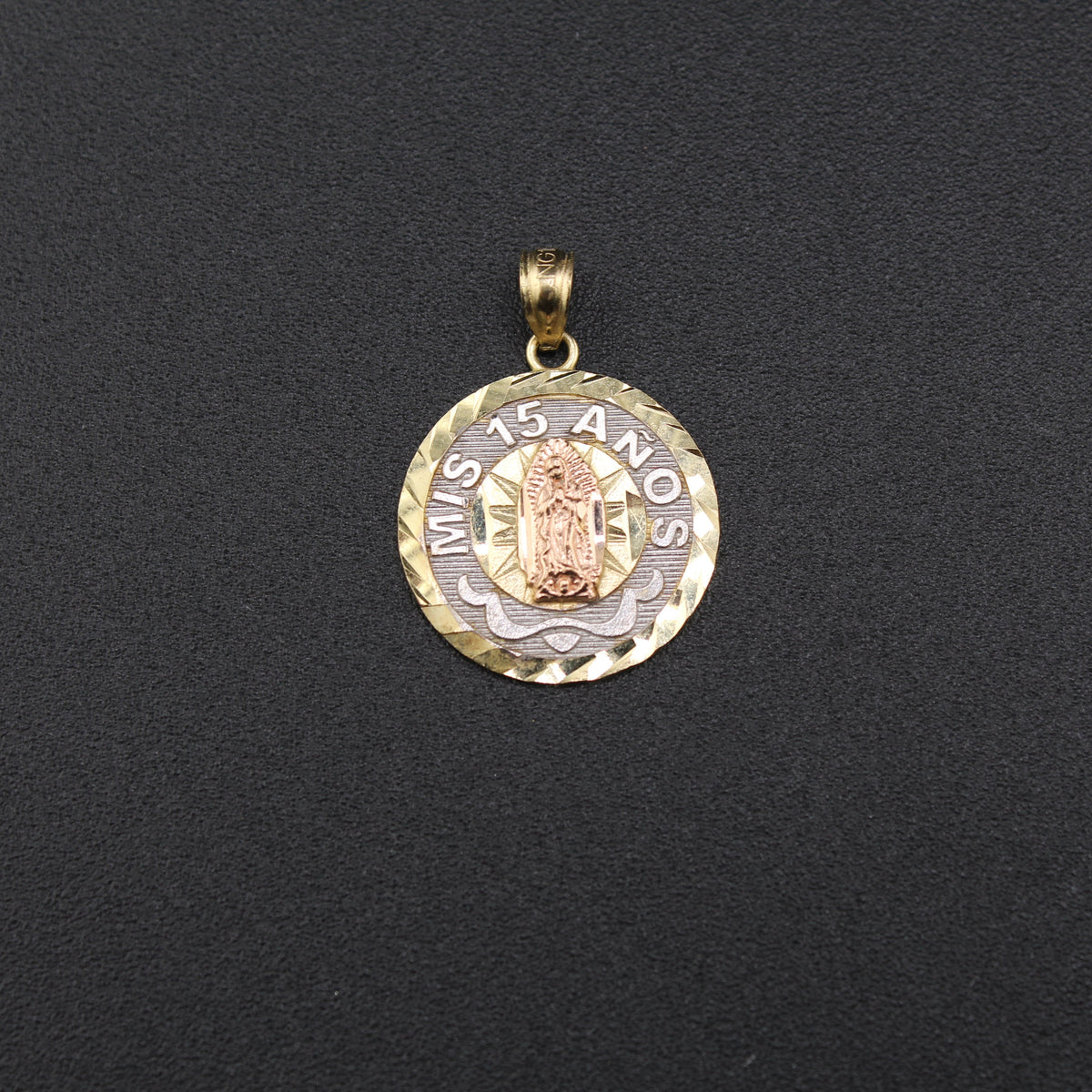 Real 10K Gold Quinceañera Mis 15 Años Pendant