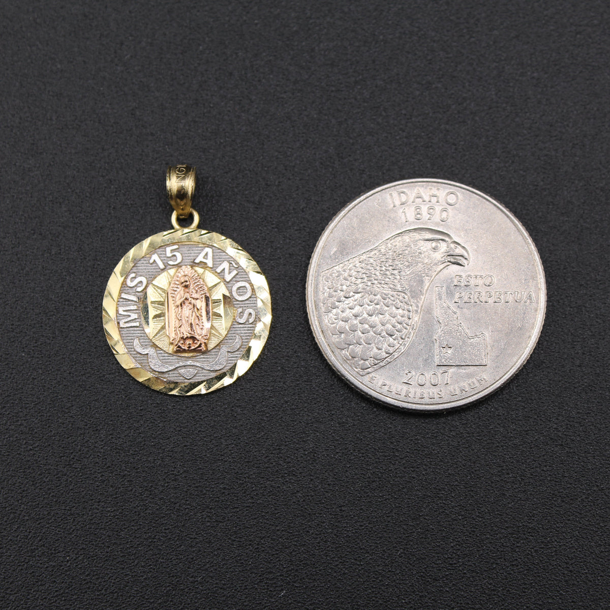 Real 10K Gold Quinceañera Mis 15 Años Pendant