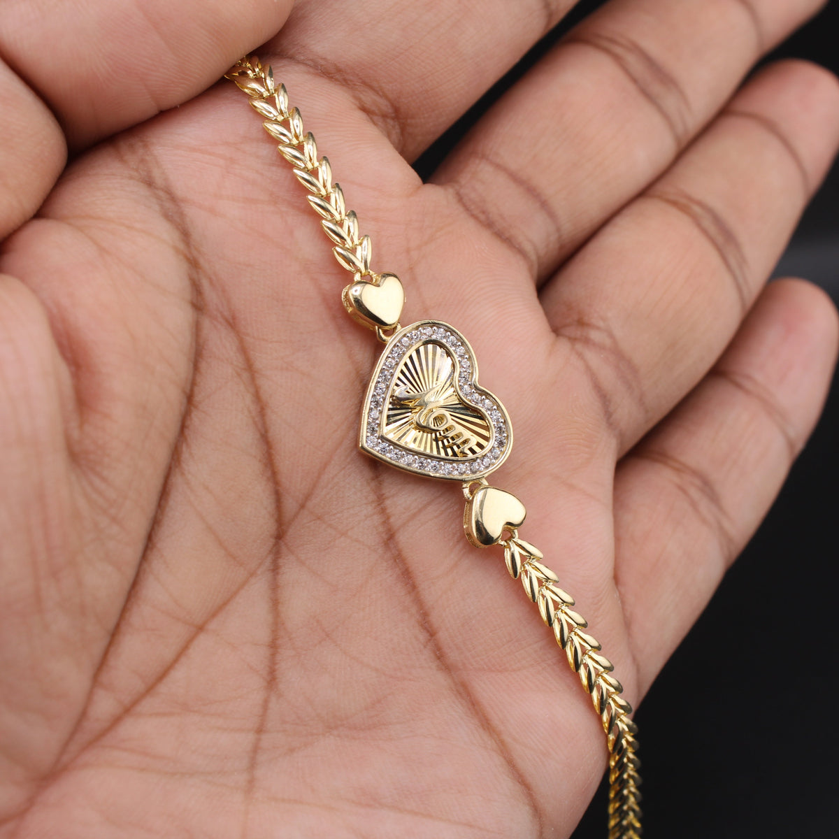 10K Gold Heart Mom Bracelet