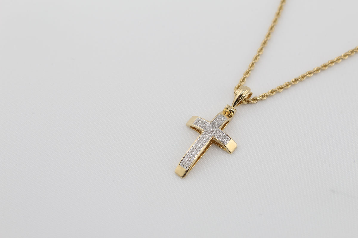 Cadena de oro de 14 quilates real con cruz de diamantes