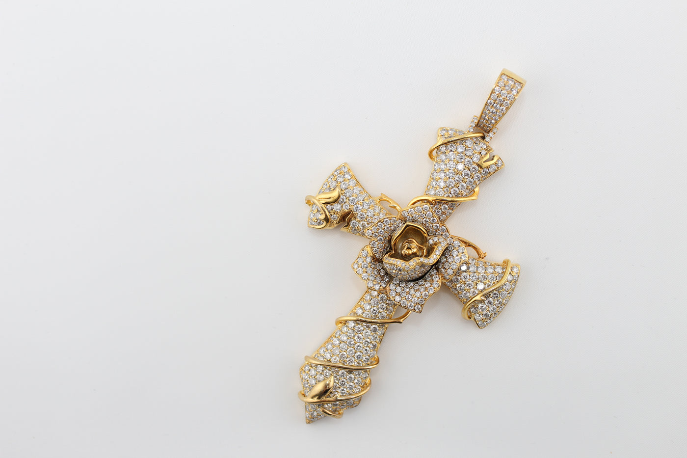 10k Gold and Diamond Cross with flower
