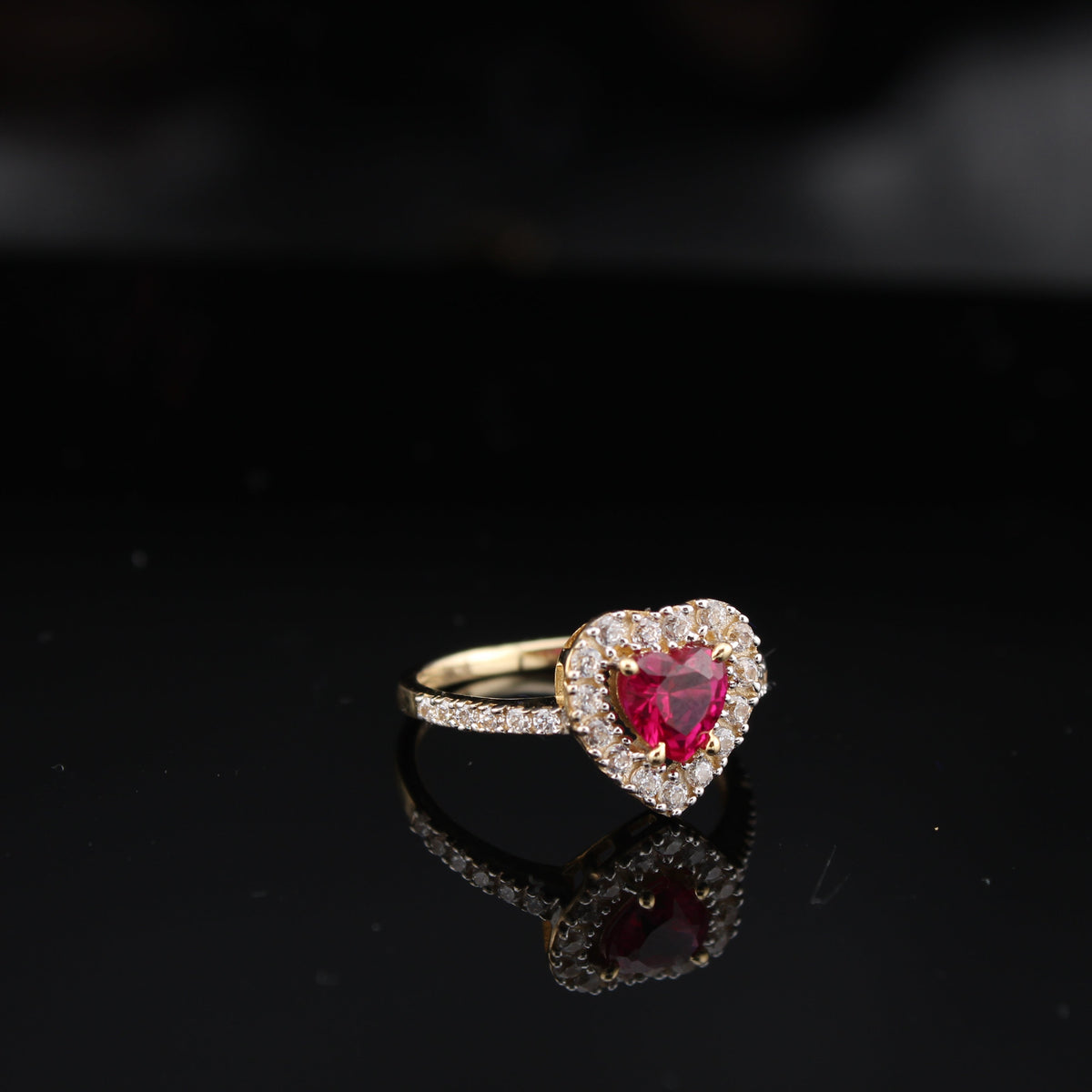 Anillo de Corazón de Oro de 14K Real