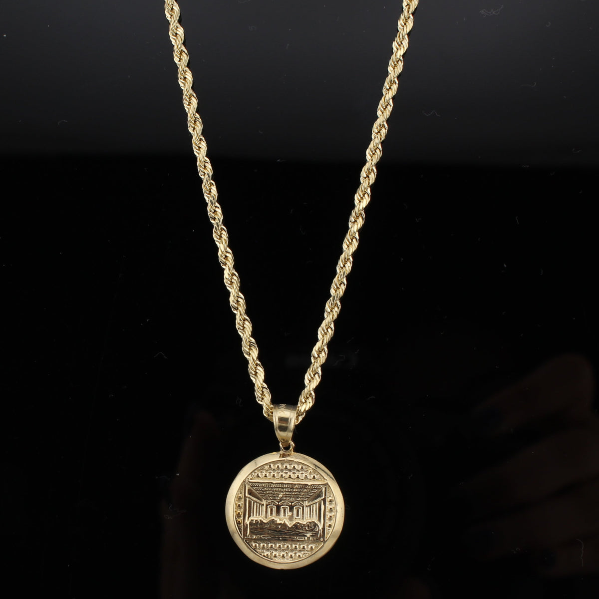 Real 10K Gold 2.5mm Last Supper Pendant with rope chain