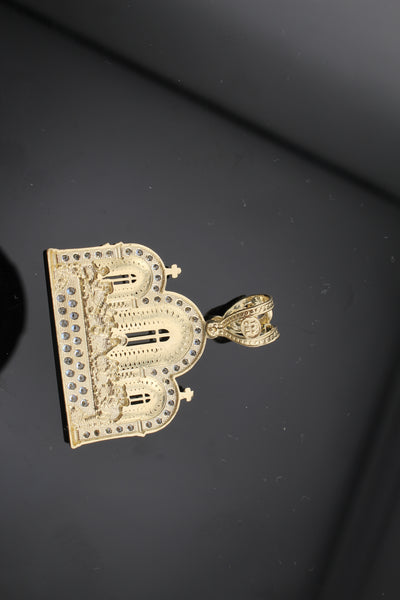 10K Last supper pendant with cubic zirconia stones