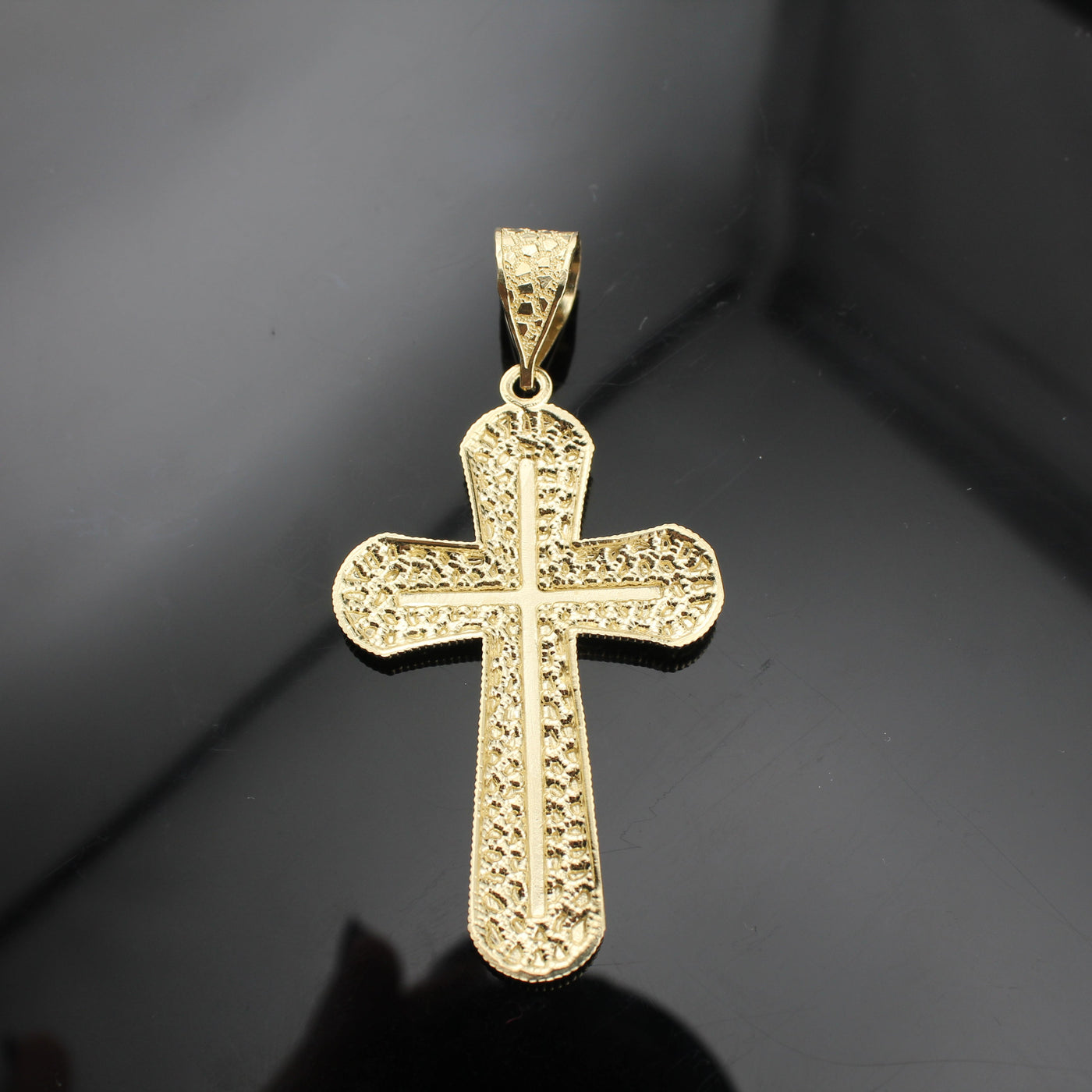 10K Cross Pendant