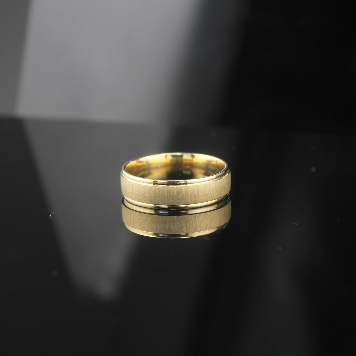 Real 10K Gold Mens Comfort Fit Band