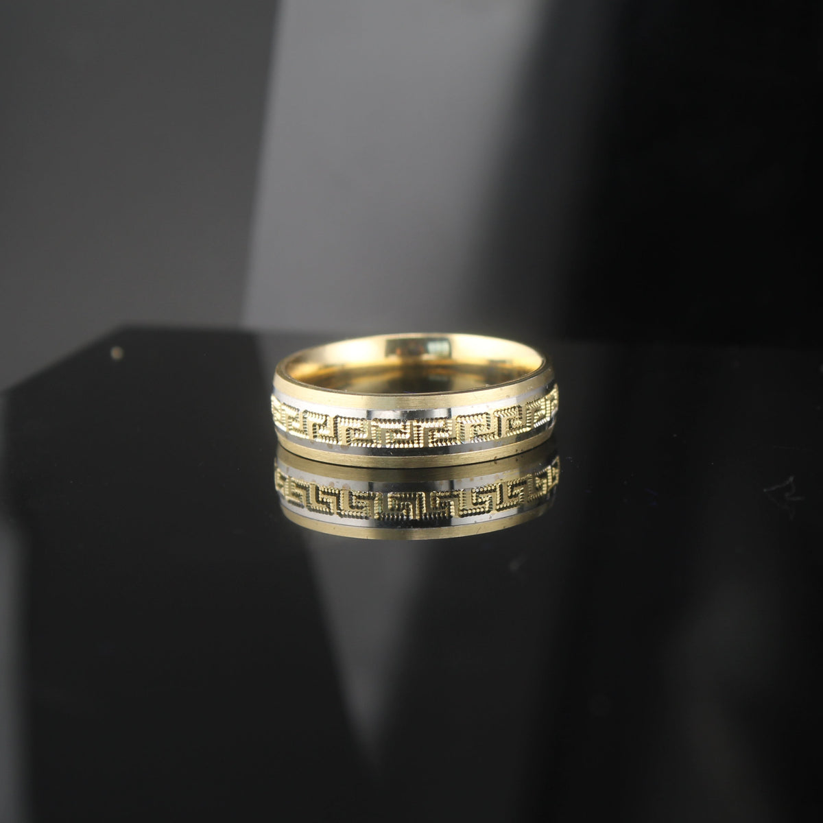 Real 10K Gold Mens Comfort Fit Band