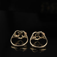 Anillo de oro de 10K con inicial de corazón
