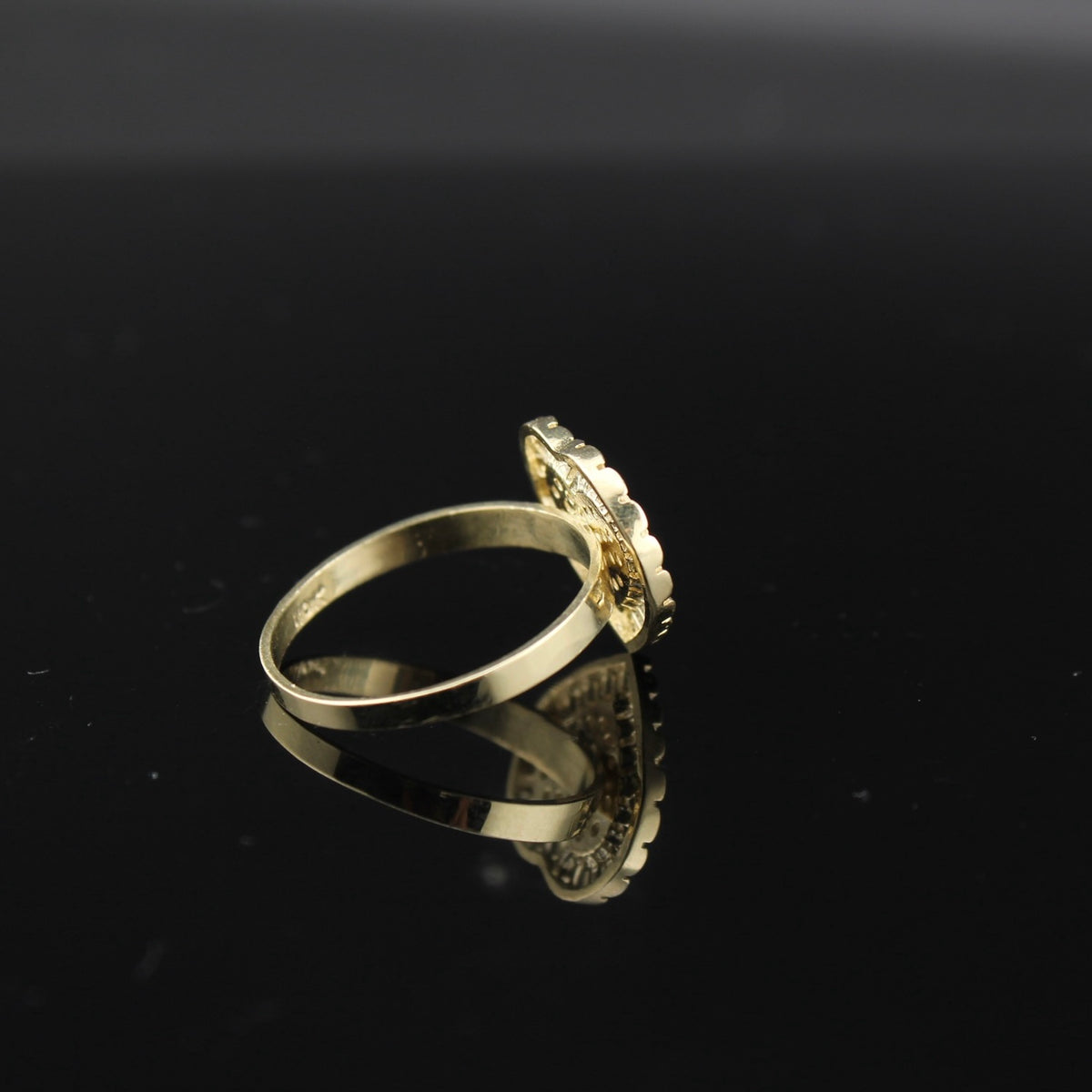 Anillo de corazón de oro de 10K real