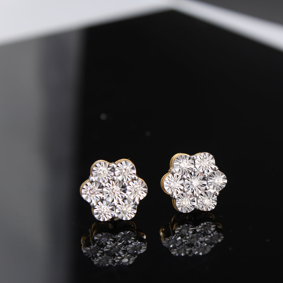 Real 10K Gold Flower Diamond Studs 0.50 CTW