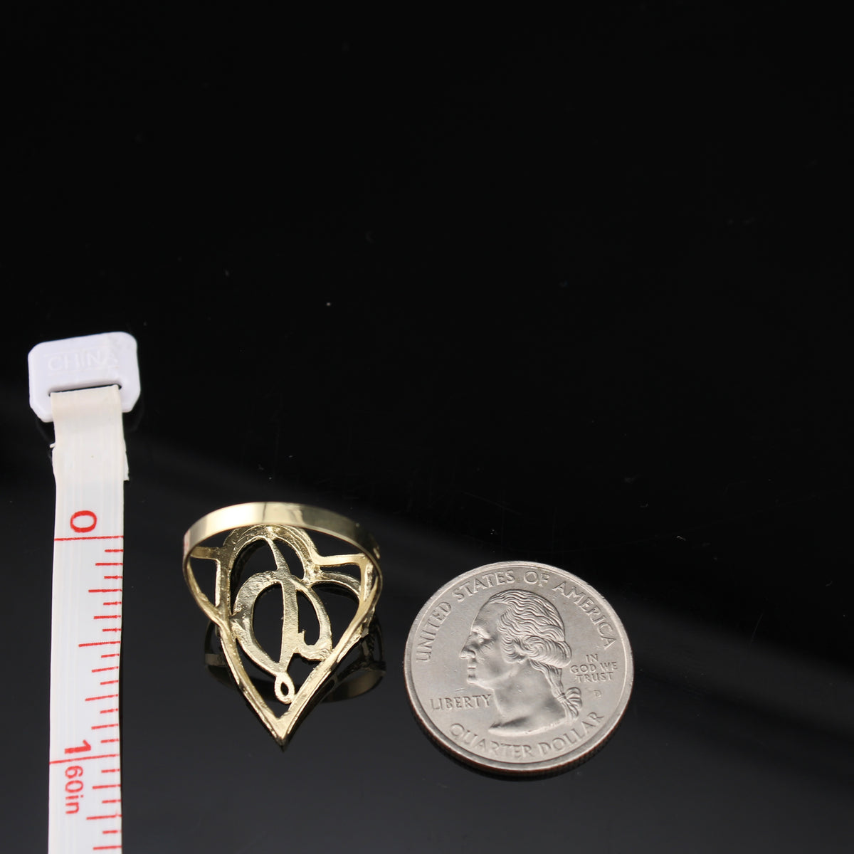Anillos de corazón con inicial de oro de 10K auténtico