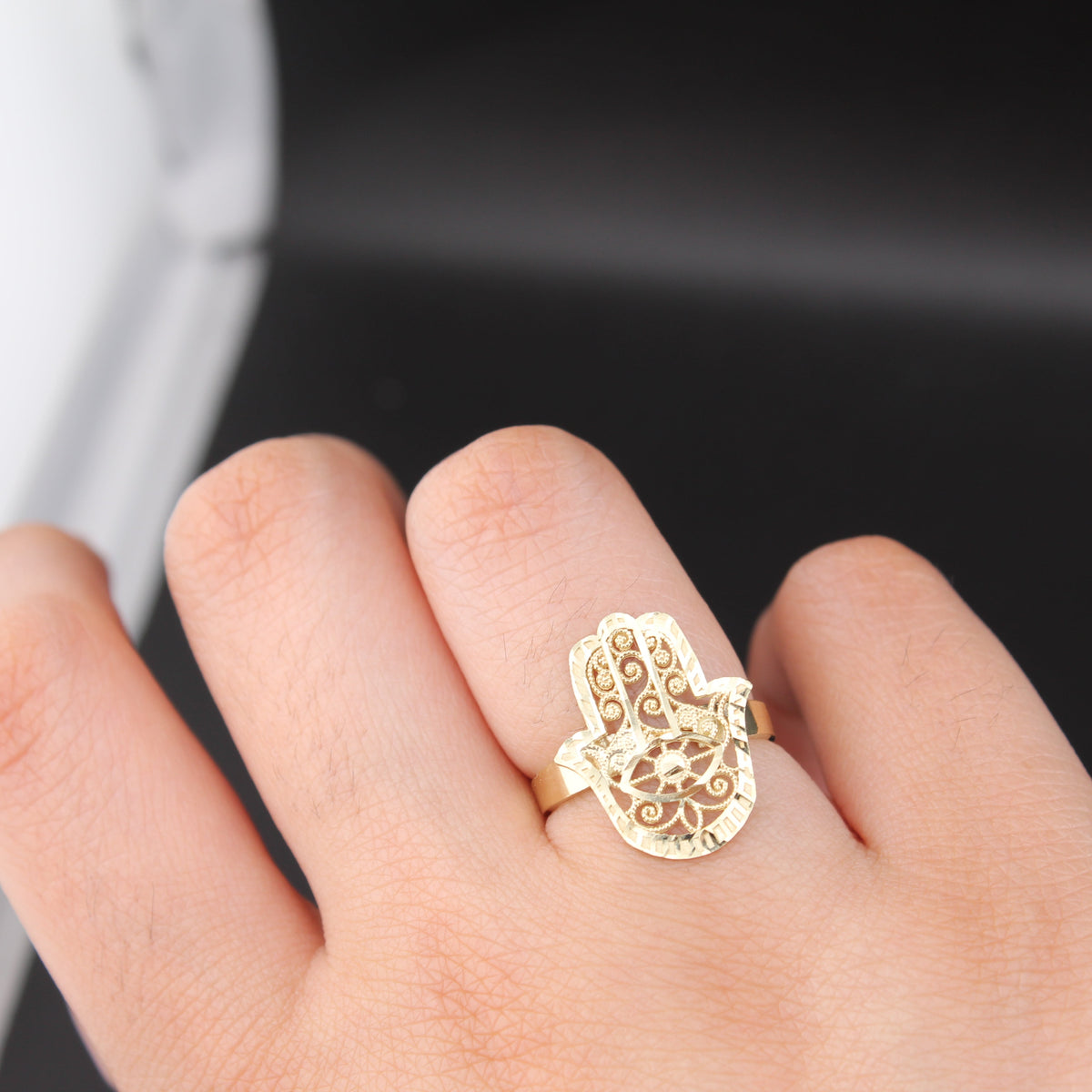 Anillo de Mano Hamsa de Oro de 10K auténtico