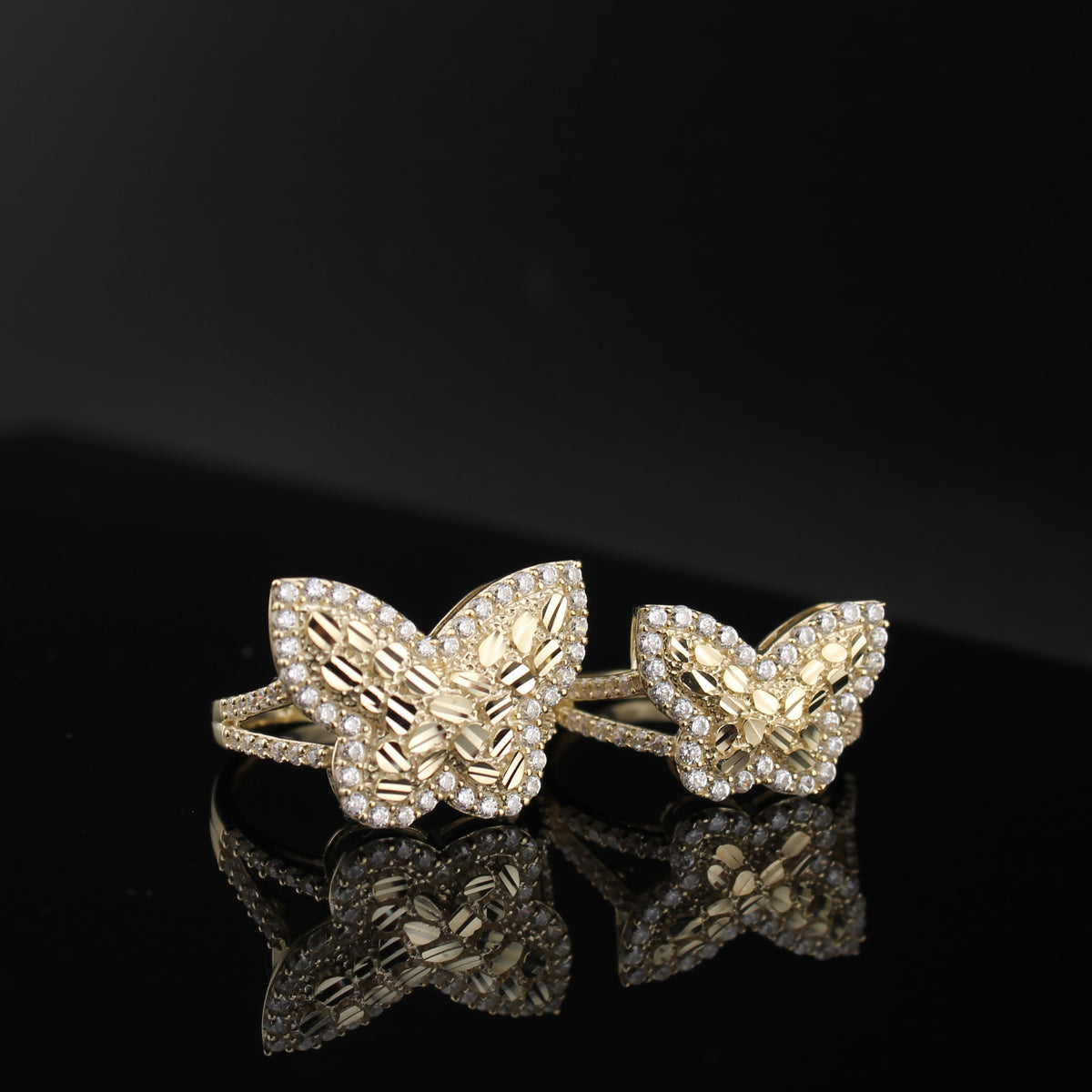 Anillo de mariposa pepita de oro de 10K auténtico