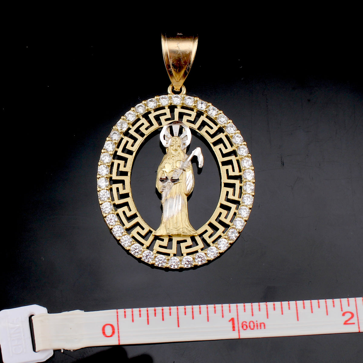 Colgante de oro auténtico de 10 quilates de la Santa Muerte