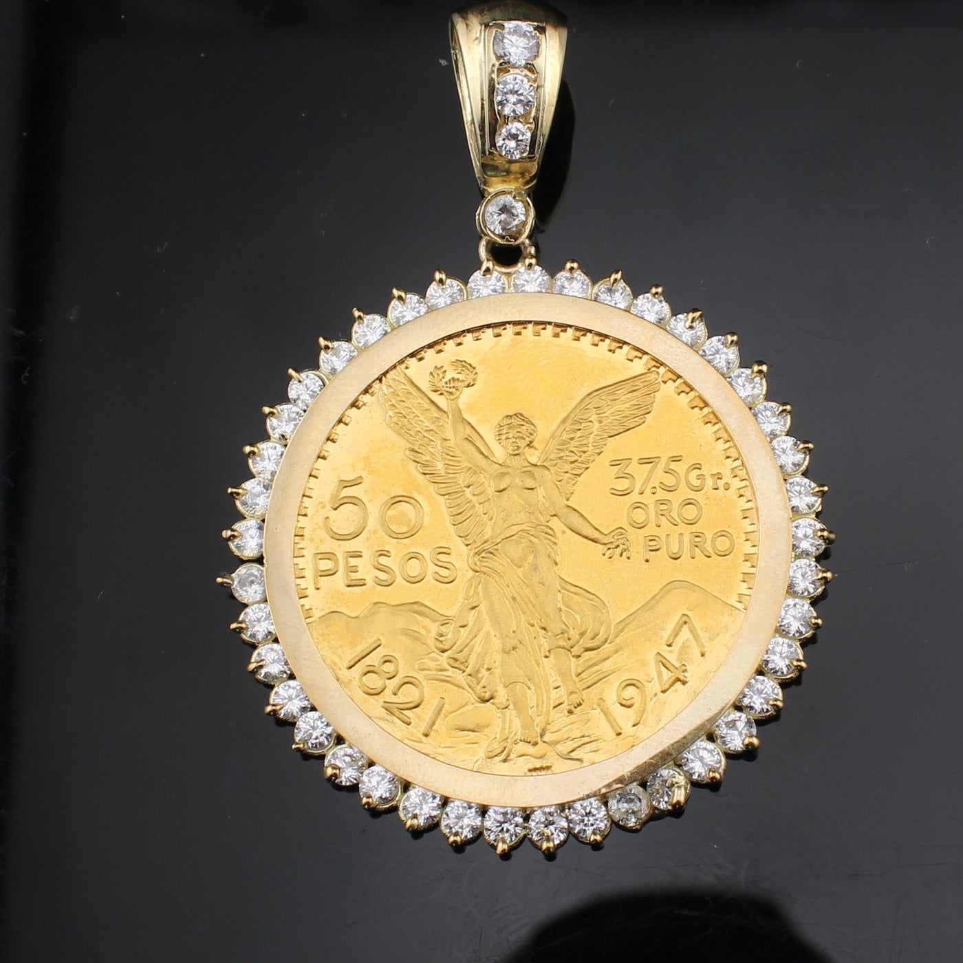 10K Real Gold 50 Pesos Pendant 33.6 grams