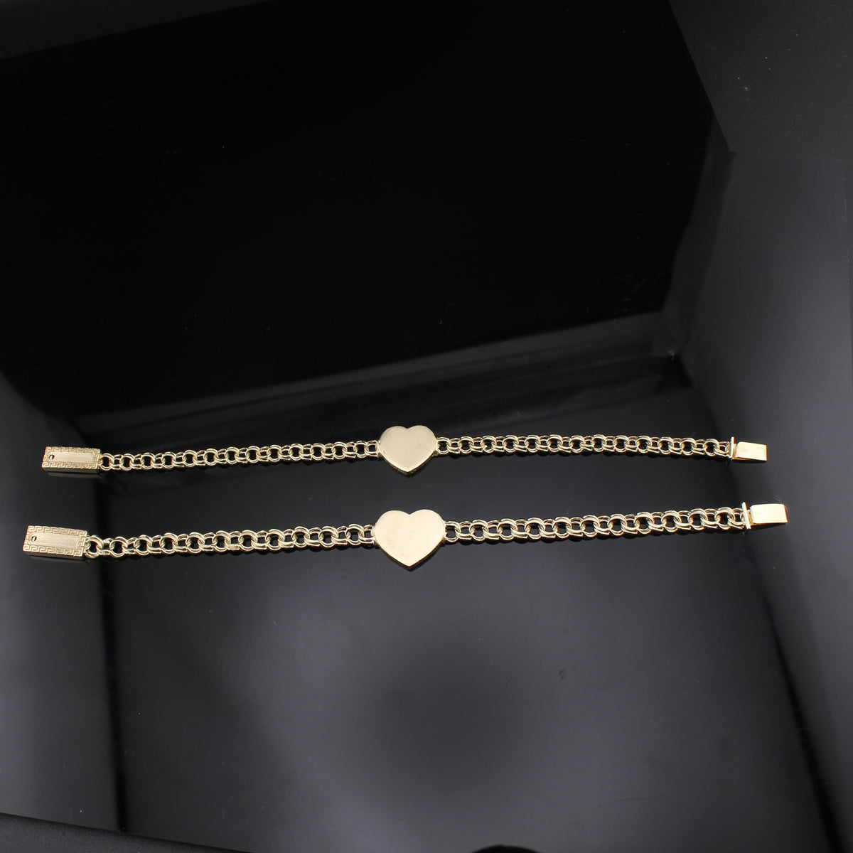 Pulsera de corazón china de oro de 10K auténtico