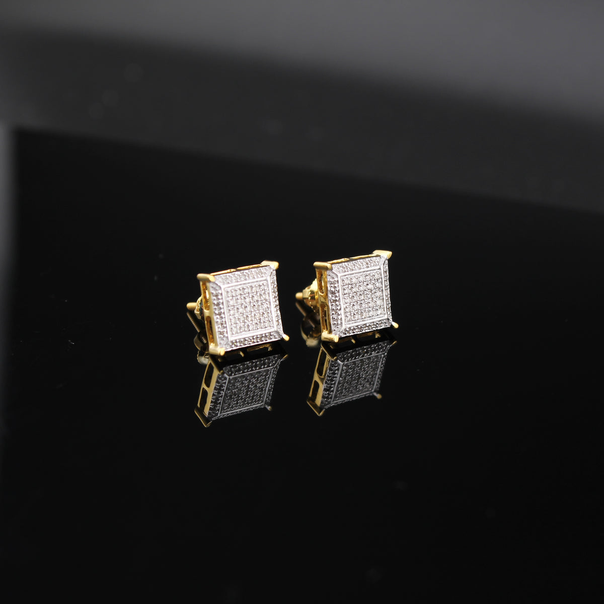 Pendientes de oro de 10K auténtico con diamantes cuadrados de 0,23 CTW