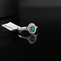Anillo de Oro Real de 14K con Diamantes y Esmeraldas
