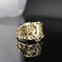Anillo con letra J de pepita de oro de 10 quilates auténtico