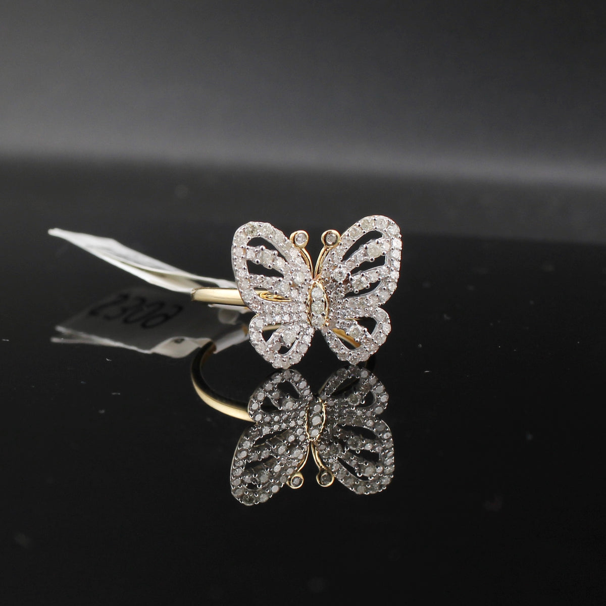 Anillo de mariposa de oro de 10K y diamantes reales