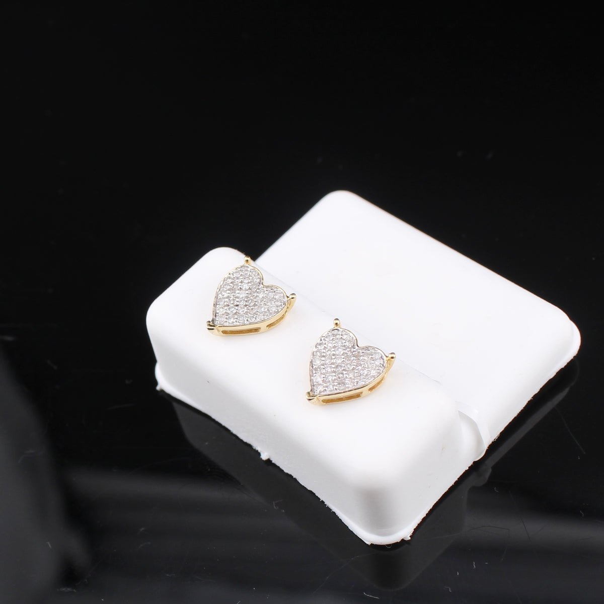 Pendientes de oro de 10K con forma de corazón y diamante auténticos