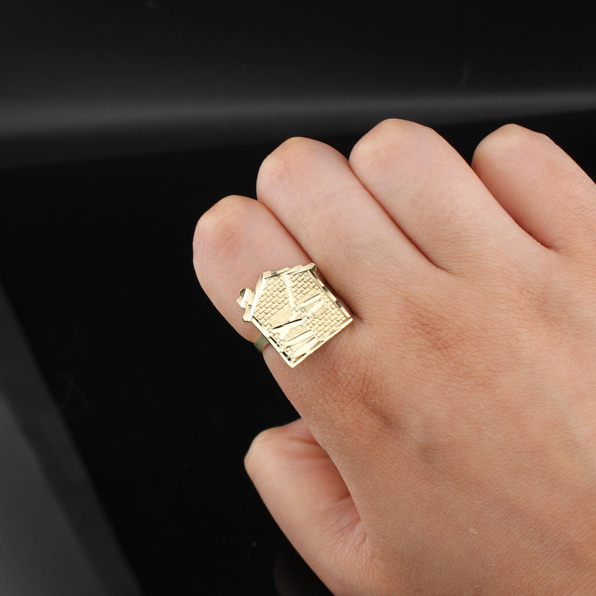 Anillo "Trap House" de oro auténtico de 10 quilates